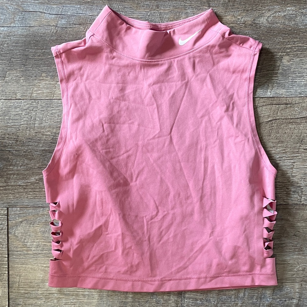 Nike Pro Dri Fit Cut Out Crop Top Tank Top